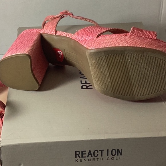 Kenneth Cole Reaction Women's Reeva Platform Dress Sandals - Picture 11 of 11
